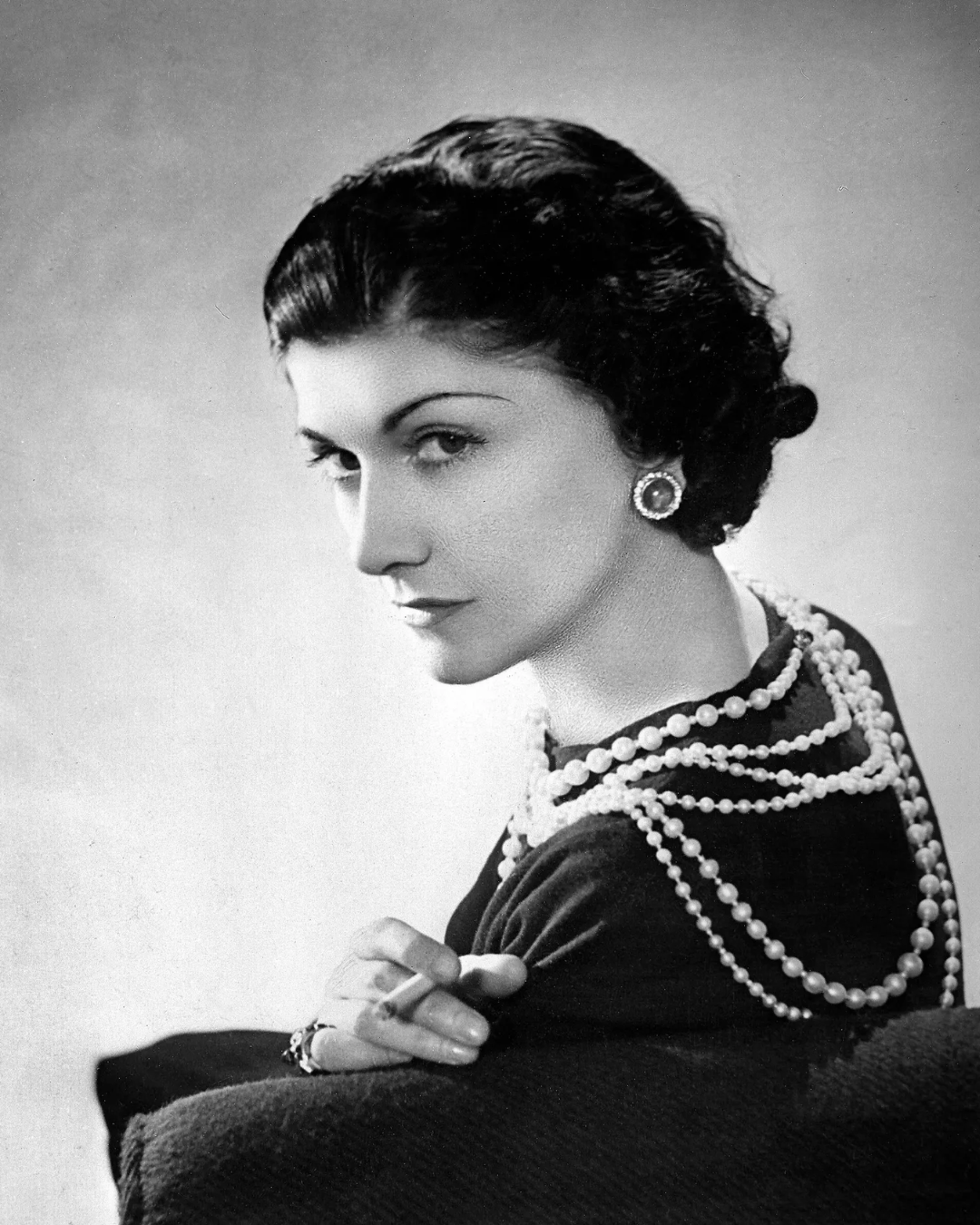 Гоо сайхны хатан хаан CHANEL